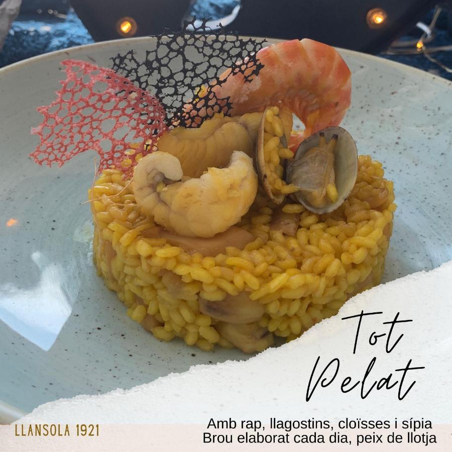 Hotel Restaurant Llansola Sant Carlos de la Ràpita Esterno foto